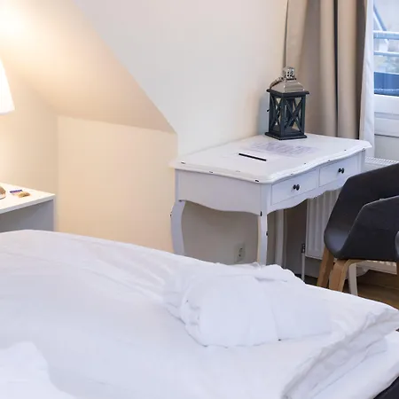 Fruehstueckshotel מלון בוסום